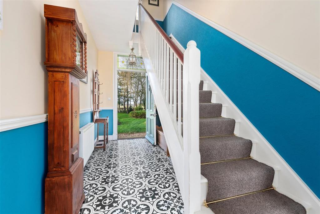 Inviting Reception Hall 499