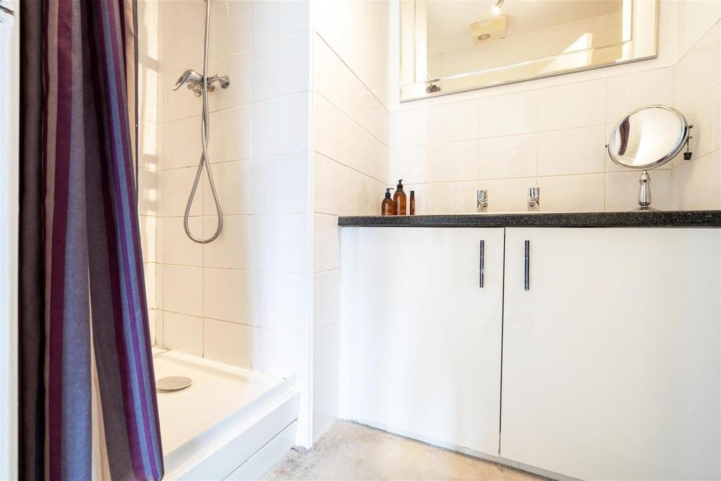En - Suite