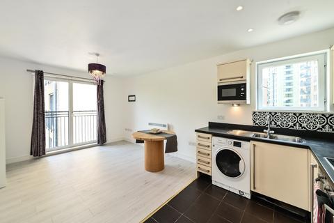 1 bedroom flat for sale, Shire House, London E3