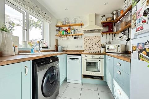 3 bedroom semi-detached house for sale, Folly Rise, Stroud