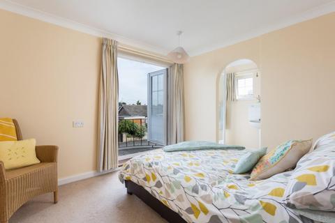 2 Apple Garth, Upper Poppleton, York, YO26 6HQ