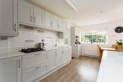 2 Apple Garth, Upper Poppleton, York, YO26 6HQ