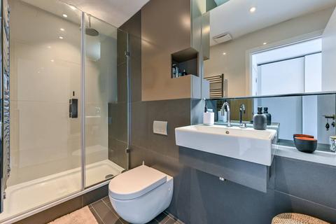 2 bedroom flat for sale, Wharf Road, Angel, London, N1