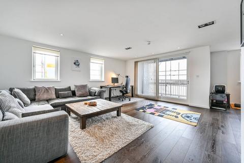 2 bedroom flat for sale, Wharf Road, Angel, London, N1