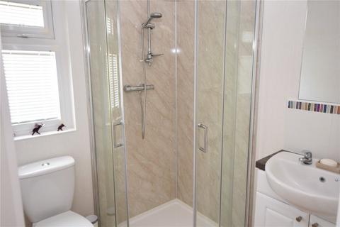 2 bedroom detached house for sale, The Oaks, Hayes Country Park, Battlesbridge, Wickford, SS11