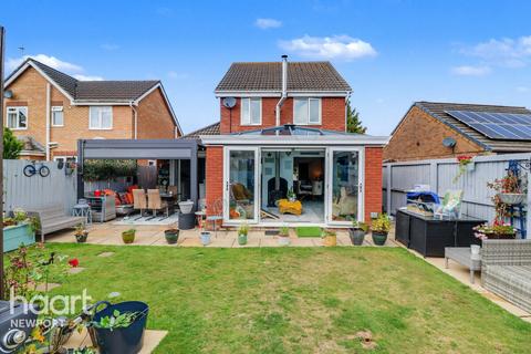 4 bedroom detached house for sale, Blenheim Court, Caldicot