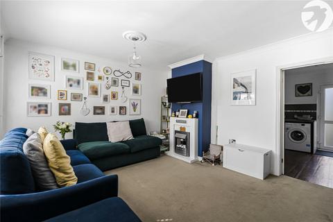 124 Lunedale Road, Dartford, DA2 6HT