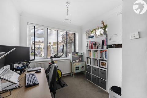 124 Lunedale Road, Dartford, DA2 6HT