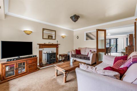 undefined, St. Michaels Close, Harpenden