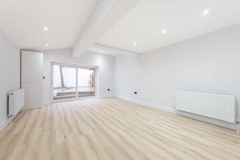 undefined, Meyrick Road, Willesden Green, London, NW10