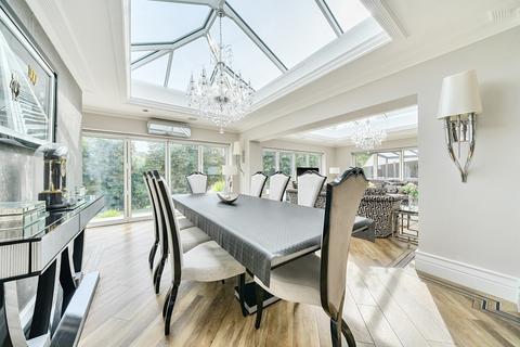 5 bedroom detached house for sale, Ricketts Hill Road, Tatsfield, Westerham