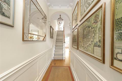 43 Ursula Street, London, SW11 3DW