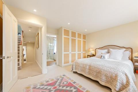 43 Ursula Street, London, SW11 3DW
