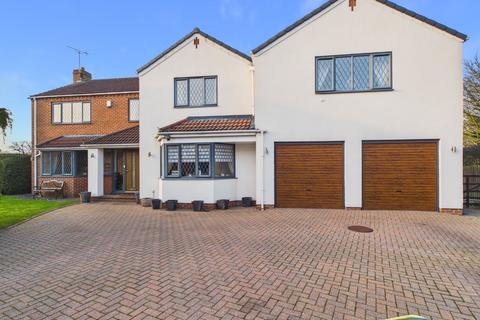 5 bedroom detached house for sale, Marton Gate, Bridlington,  YO16 6YE