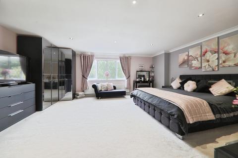 5 bedroom detached house for sale, Marton Gate, Bridlington,  YO16 6YE