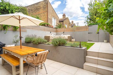8 Rastell Avenue, London, SW2 4XP
