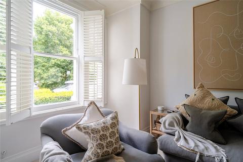 8 Rastell Avenue, London, SW2 4XP