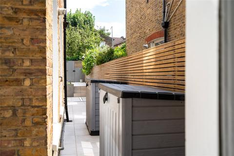 8 Rastell Avenue, London, SW2 4XP