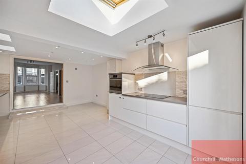 undefined, Glasgow Road, Plaistow E13 9HP