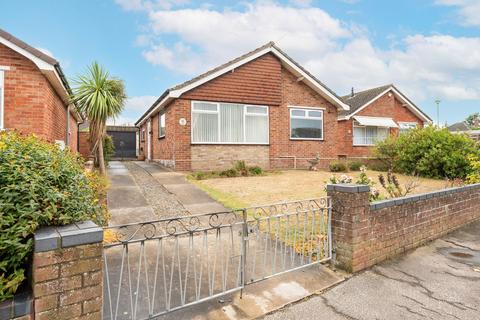 undefined, Crestview Drive, Lowestoft
