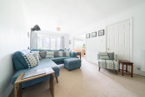 5 bedroom house to rent, Chartwell Place, Epsom KT18