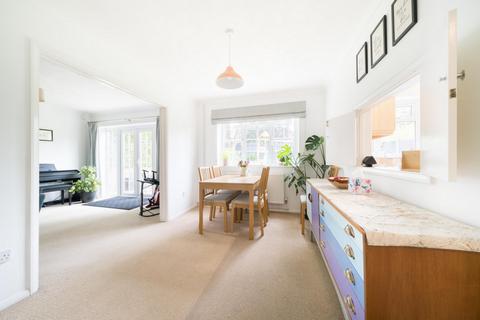 5 bedroom house to rent, Chartwell Place, Epsom KT18