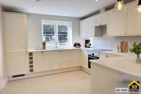 undefined, Thame Road, Long Crendon, Buckinghamshire, HP18