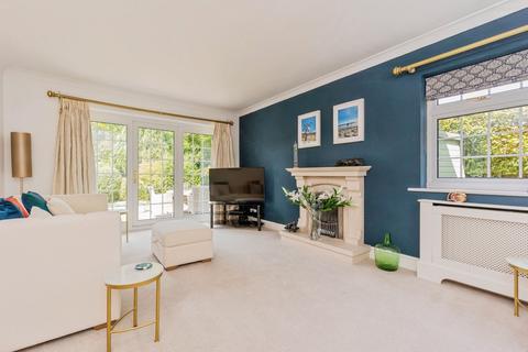 4 Barley Drive, Bramhall, Stockport, SK7 2QB