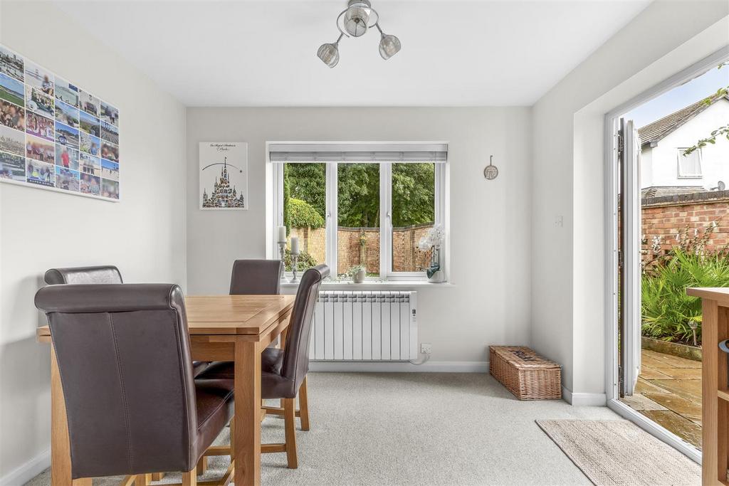 Dining room/family room