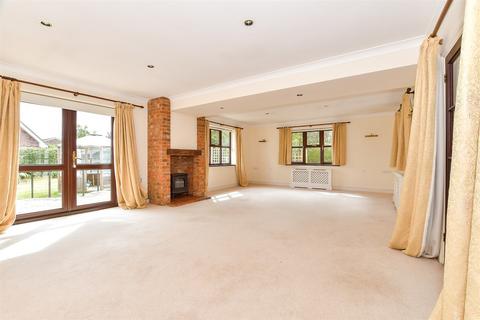 4 bedroom detached house for sale, High Street, Staplehurst, Kent