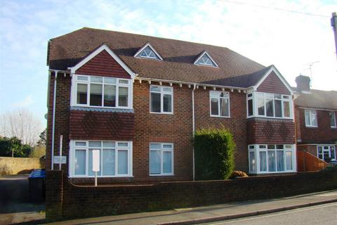 2 bedroom flat to rent, Wrentham House, 34 Junction Road, Burgess Hill
