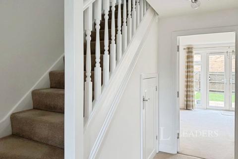 4 bedroom terraced house for sale, Foster Walk, Shortstown, Bedford