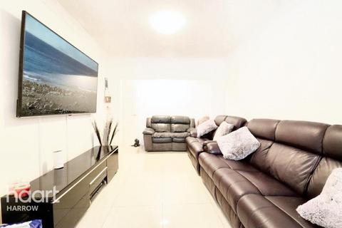 4 bedroom semi-detached house for sale, Taunton Way, Stanmore