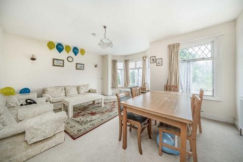 undefined, Witham Road, Isleworth TW7