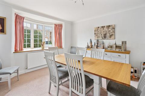 5 bedroom detached house for sale, Main Road, High Wycombe HP14
