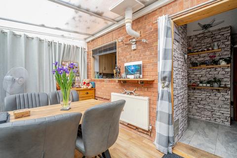 35 Beech Close, Willand, Cullompton, EX15 2SD