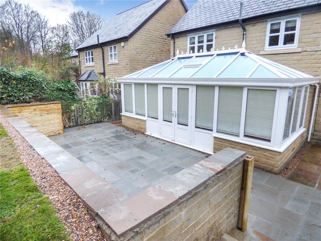 Bracken Grange Court