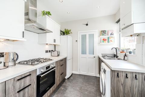 2 bedroom flat for sale, Warton Terrace, Heaton, Newcastle upon Tyne, NE6