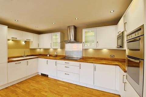 undefined, Swan Close, York YO19