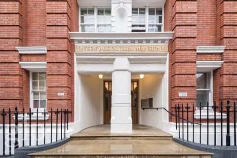 Queen Alexandra Mansions, Hasting Street, WC1H