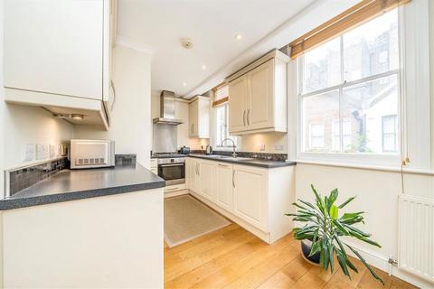 2 bedroom flat for sale, Astwood Mews, London SW7