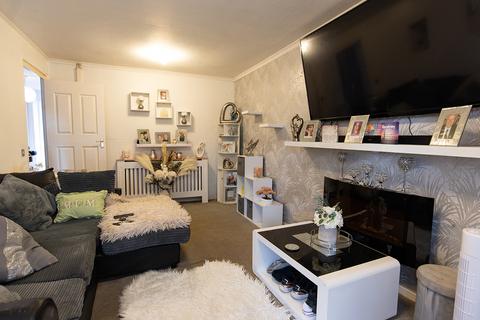 2 bedroom bungalow for sale, Duchess Gardens, Nottingham NG6