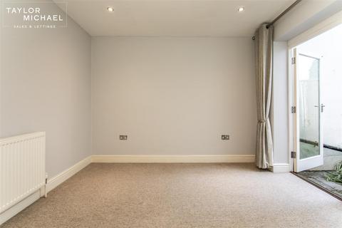 Flat 1, 31 Clyde Road, Brighton, BN1 4NN
