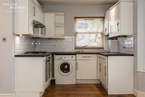 Flat 1, 31 Clyde Road, Brighton, BN1 4NN