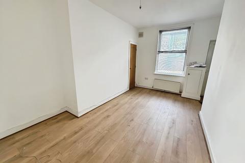 2 bedroom terraced house for sale, Reynold Street, Greater Manchester SK14