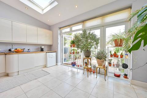 undefined, Brunswick Road, Ealing, London, W5