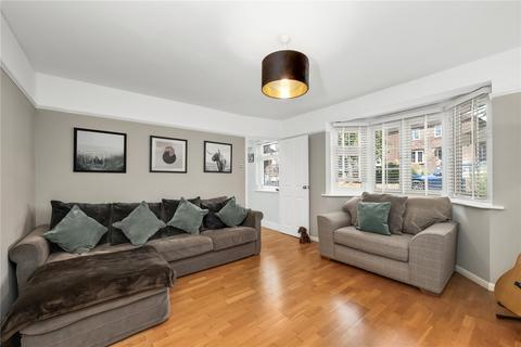 40 Simmil Road, Claygate, Esher, KT10 0RU