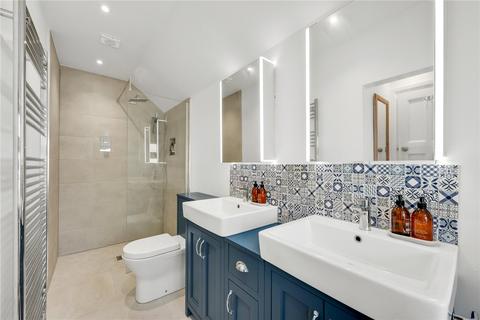40 Simmil Road, Claygate, Esher, KT10 0RU