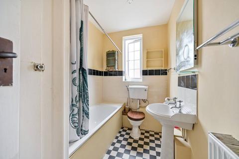 undefined, Birkenhead Avenue,, Kingston, Kingston upon Thames, KT2