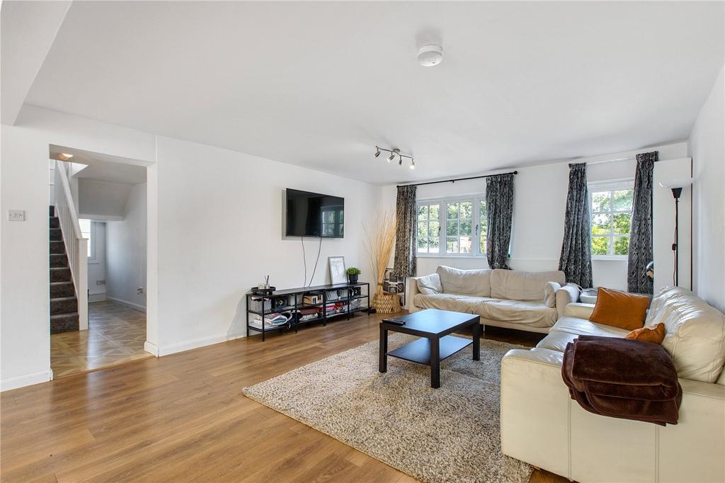 Sitting/Dining Room